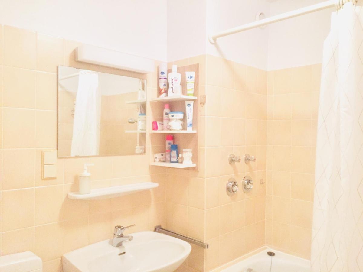Welcome To Messe! Two-bedroom Smartapartment &balcony * Hannover