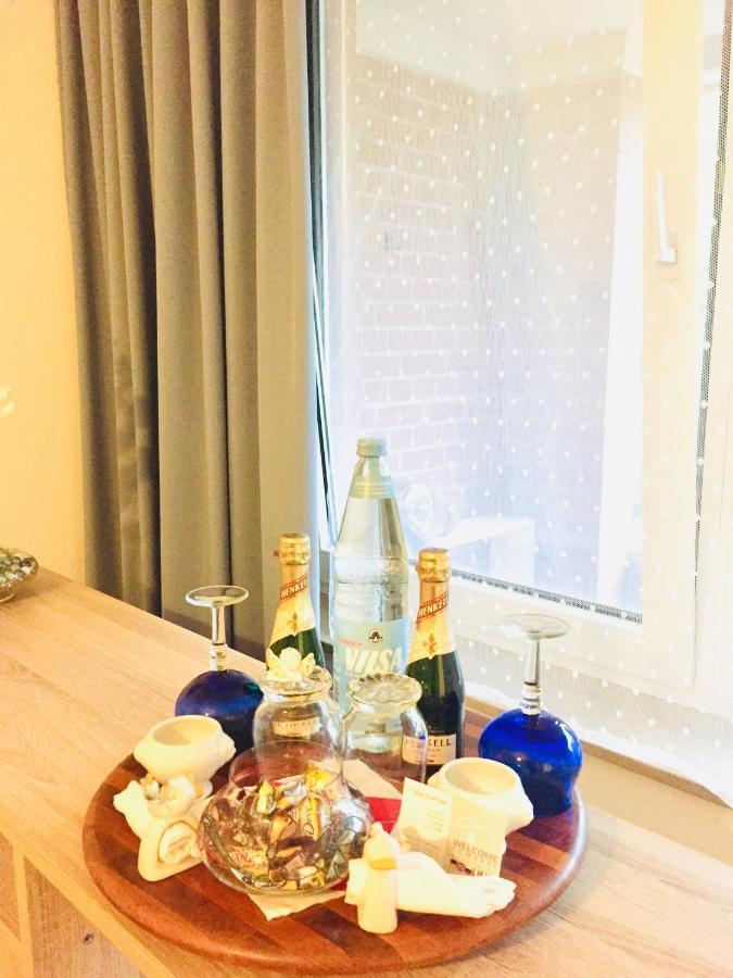Apartment Welcome To Messe! Two-bedroom Smartapartment &balcony Hannover