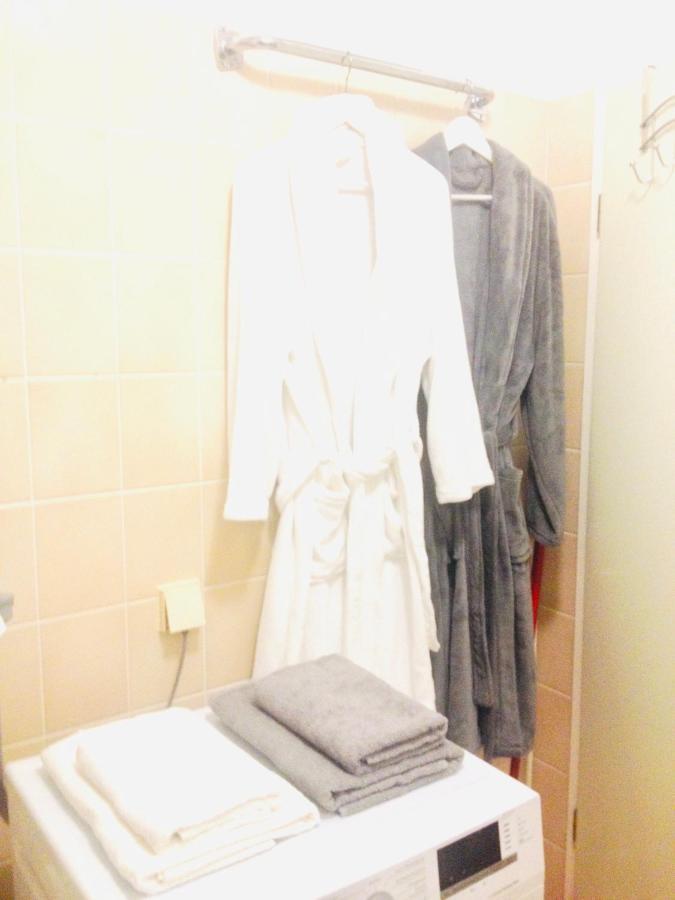 Welcome To Messe! Two-bedroom Smartapartment &balcony