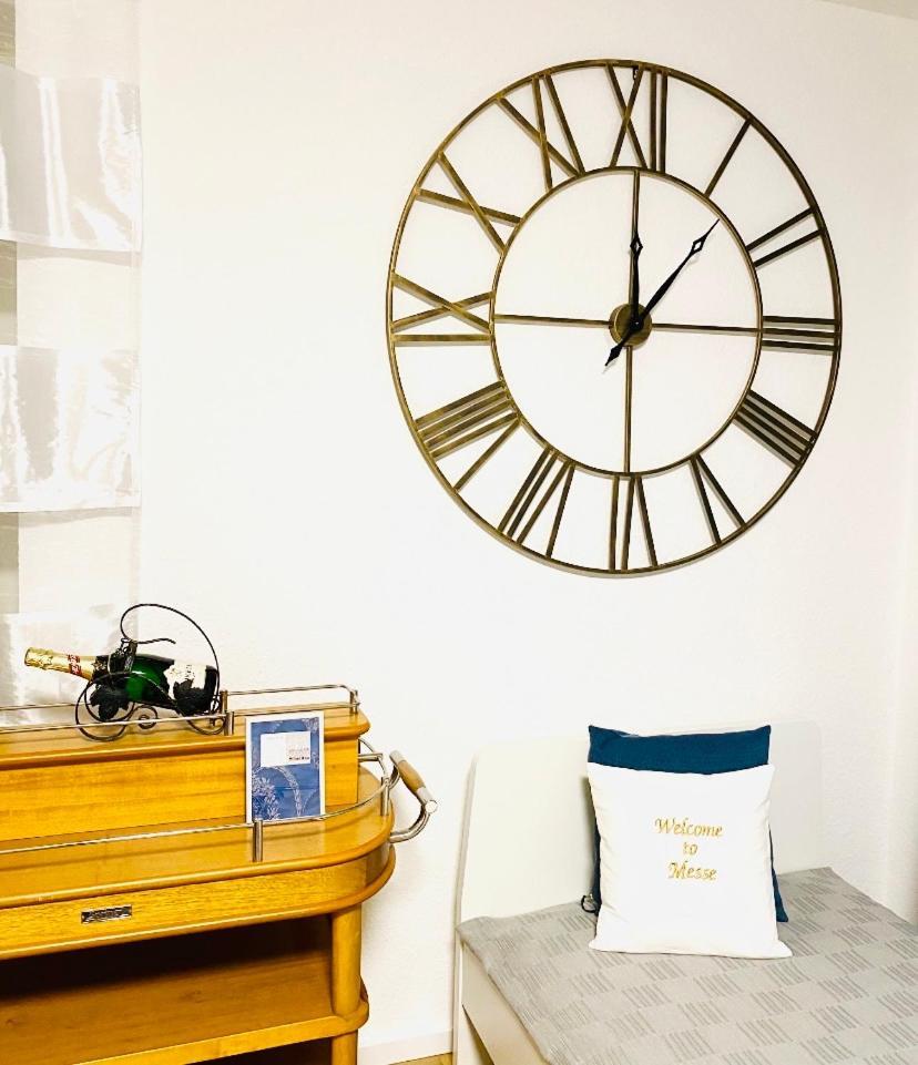 Apartment Welcome To Messe! Two-bedroom Smartapartment &balcony Hannover